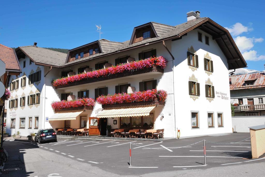 Hotel Urthaler Toblach Exterior foto